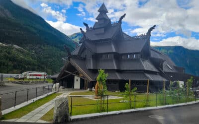 Når norsk naturstein møter norsk kulturarv og tradisjon – Lothepus Camping i Odda